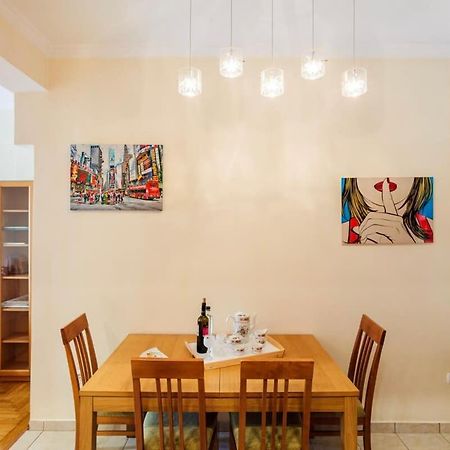 Athens Strawberry Hideaway - City Chic Retreat Zewnętrze zdjęcie